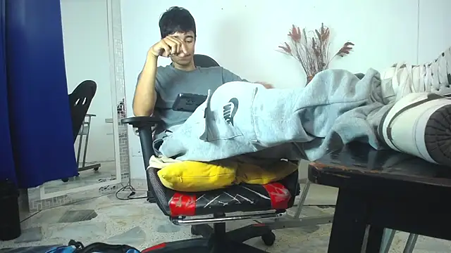 Zacktk7 online show from January 2025 05:32:01 PM