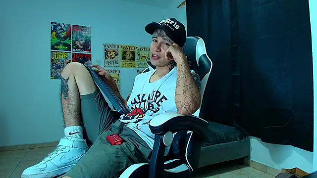 Zacktk7 online show from March 2025 04:43:01 AM