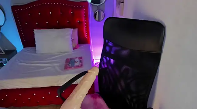 Namiko Park online show from January 2025 07:15:01 PM