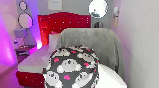 Namiko Park online show from February 2025 06:13:02 PM