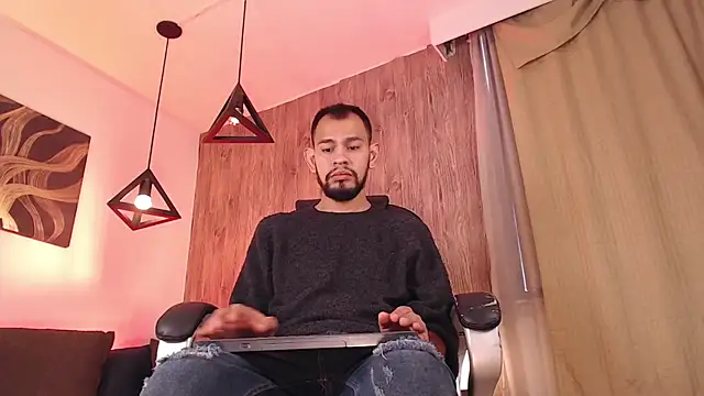 Bedobigcock online show from January 2025 05:03:01 PM