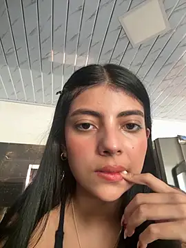 Baby Niels online show from September 2025 04:41:01 PM