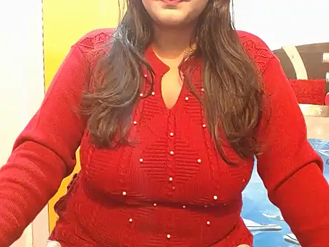 Snapshot of queen_cute chatting on January 2025 07:34:02 PM queen cute online show from January 2025 07:34:02 PM