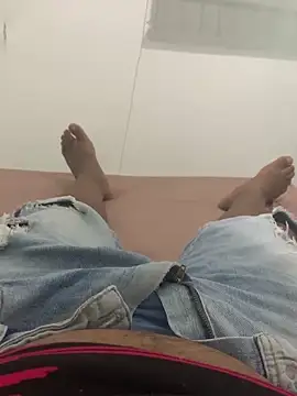 Snapshot of GordoSafadinho chatting on December 2024 02:32:02 AM GordoSafadinho online show from December 2024 02:32:02 AM