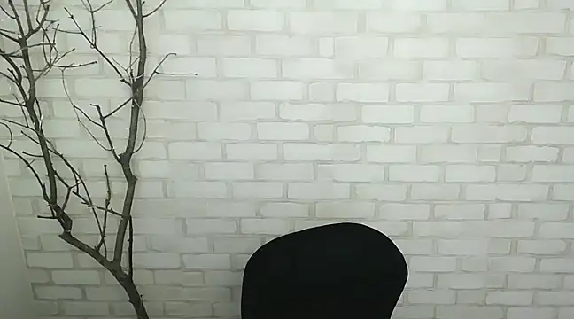 Queen ofLove online show from December 2024 11:18:02 PM