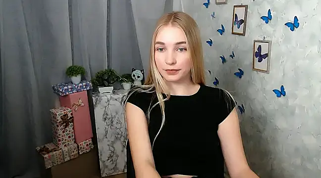 Queen ofLove online show from December 2024 06:16:01 PM