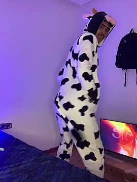 Ryan-hot online show from January 2025 06:04:01 PM