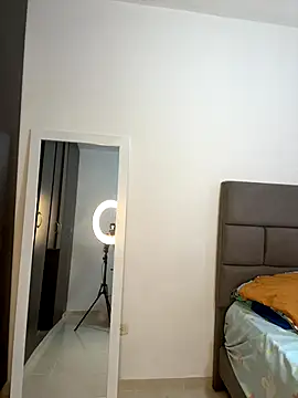 sophiee evanss  online show from November 2025 01:11:01 PM