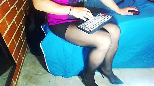 alexandrasexy32 online show from July 2026 05:23:01 PM