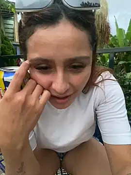 Keittly  online show from February 2025 07:09:02 AM