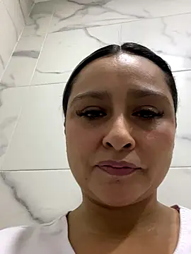 Keittly  online show from November 2025 05:45:02 PM