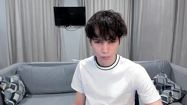 Im Shine Guy online show from December 2024 07:36:01 PM