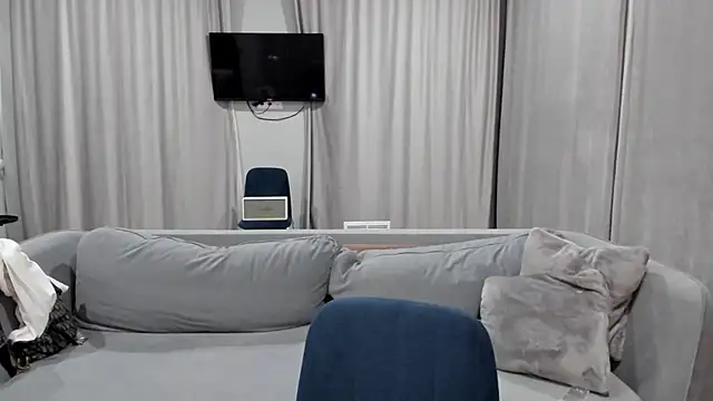 Im Shine Guy online show from December 2024 07:14:01 PM