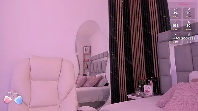 Snapshot of vivianne_scott chatting on November 2025 12:04:02 PM vivianne scott online show from November 2025 12:04:02 PM