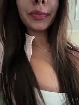 Lolitacooper online show from April 2026 08:57:02 PM