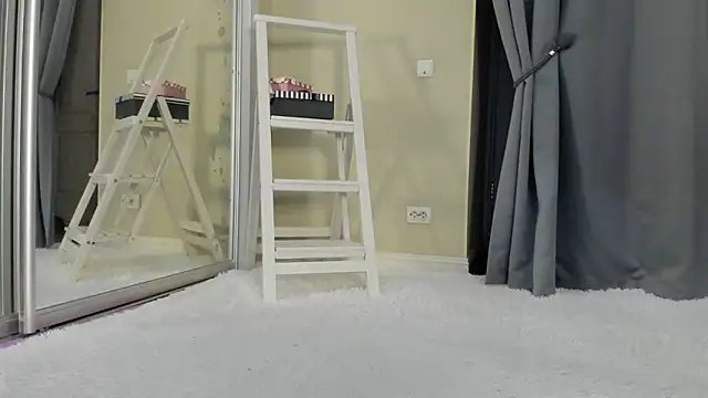 Baby Jewel online show from October 2025 10:11:01 AM