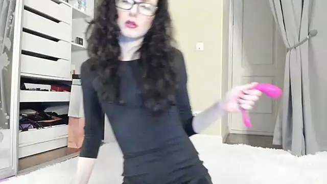 Baby Jewel online show from October 2025 11:11:01 AM