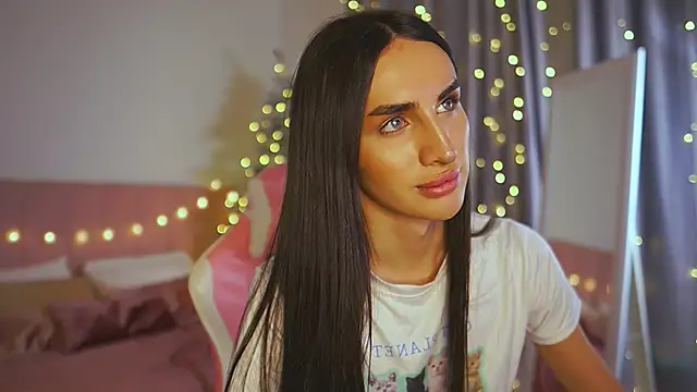 Kim Oberlin  online show from December 2024 04:51:02 PM