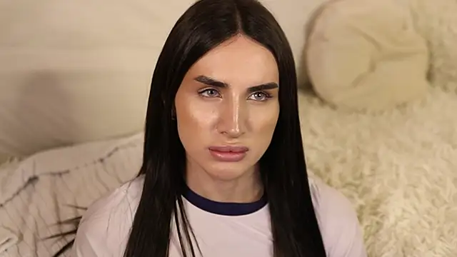 Kim Oberlin  online show from January 2025 02:46:01 PM