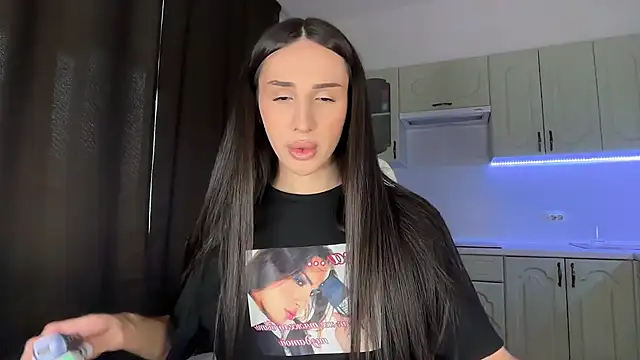 Kim Oberlin  online show from February 2026 10:04:01 AM