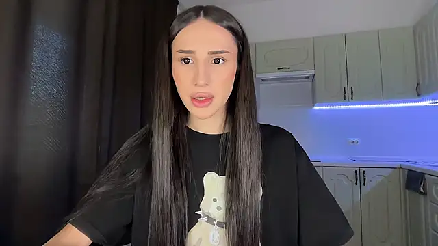 Kim Oberlin  online show from March 2026 10:42:02 AM