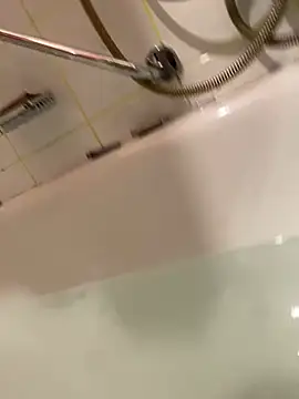 Gilgamesch1704 online show from February 2025 04:44:01 PM