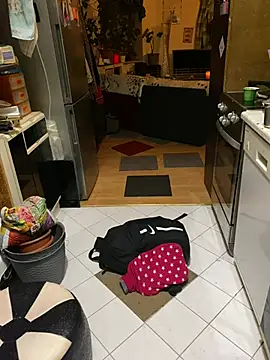 Gilgamesch1704 online show from March 2025 08:11:01 PM