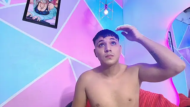 couple lovelyds online show from November 2025 08:40:02 PM