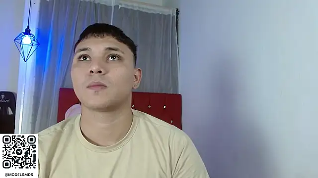 couple lovelyds online show from November 2025 08:42:01 PM