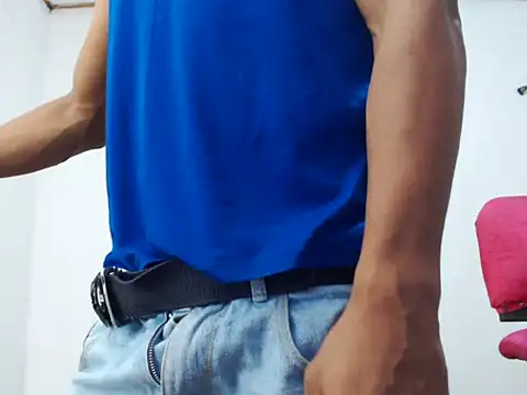 fernandez latinblackk online show from January 2025 05:05:01 AM