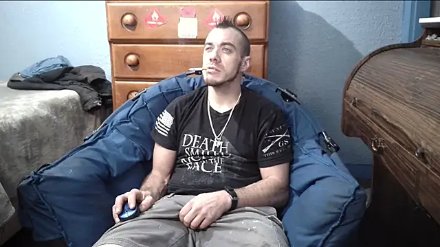 ScubaStevex online show from December 2024 10:49:01 AM