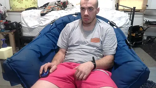 ScubaStevex online show from February 2025 09:52:02 PM