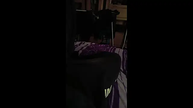 ich411983 online show from November 2025 09:57:02 PM