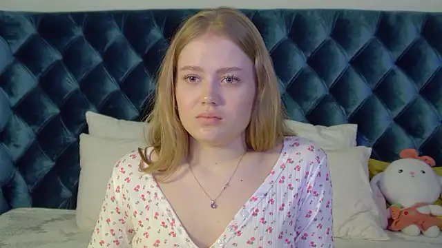 SelinSwarovski online show from October 2025 04:18:02 PM