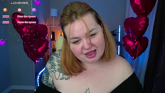 ZaraReignn online show from February 2025 09:20:02 PM