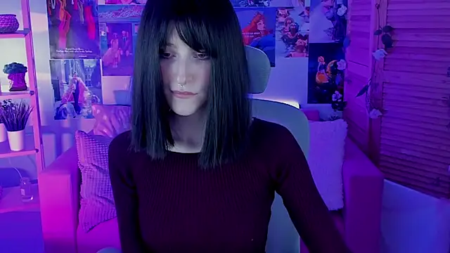 LuxRayi online show from March 2025 05:52:01 PM