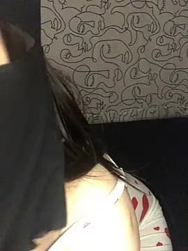 Qamarr online show from June 2026 11:37:01 PM