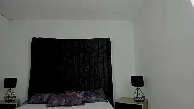 Snapshot of NataGarcia chatting on May 2026 08:03:02 PM NataGarcia online show from May 2026 08:03:02 PM