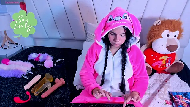 MorganitaX online show from March 2025 12:36:02 PM