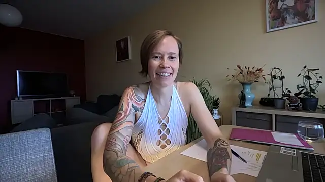 Snapshot of SexyExclusiveflower chatting on October 2025 07:07:02 AM SexyExclusiveflower online show from October 2025 07:07:02 AM