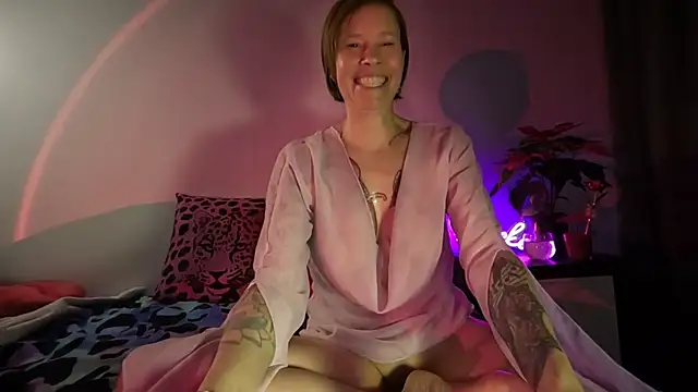 Snapshot of SexyExclusiveflower chatting on February 2026 08:05:01 PM SexyExclusiveflower online show from February 2026 08:05:01 PM