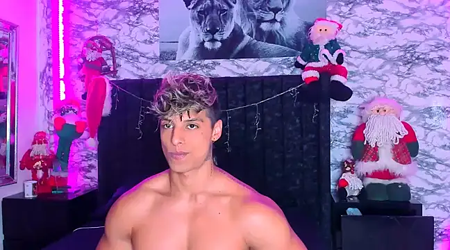 Owen Muzcle online show from December 2024 07:25:02 PM