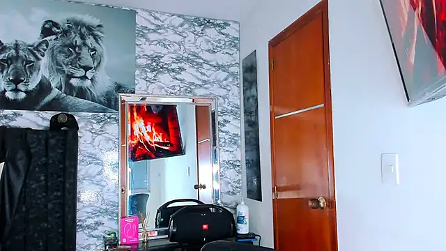 Owen Muzcle online show from February 2025 12:32:01 AM