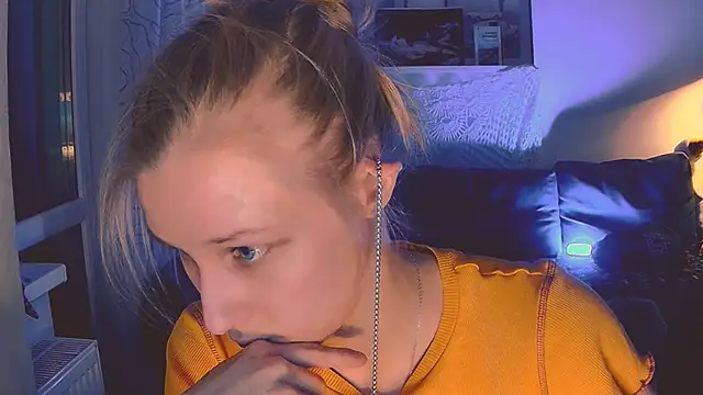 KatiKate online show from December 2024 07:11:02 PM