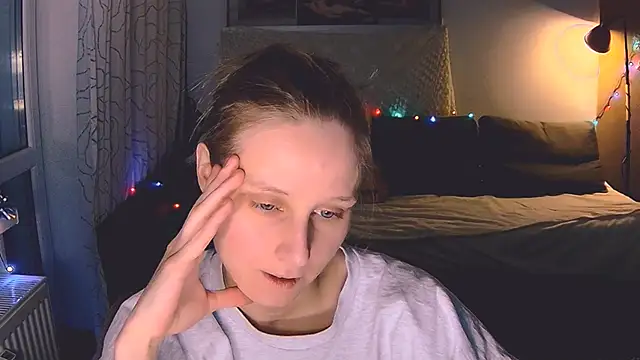 KatiKate online show from December 2024 01:49:02 PM