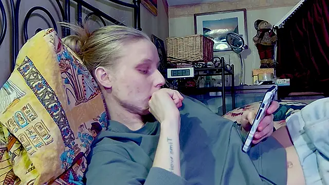 KatiKate online show from January 2025 06:35:01 PM