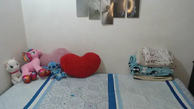 Pocahontas Princess  online show from September 2025 01:57:02 PM