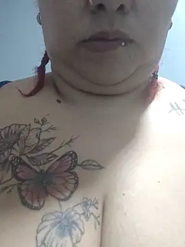 selena castillo online show from November 2025 01:35:02 PM