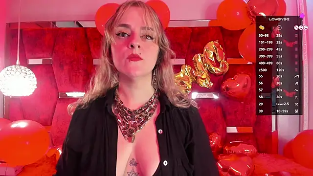 Snapshot of GinnaGrace chatting on February 2025 12:18:02 PM GinnaGrace online show from February 2025 12:18:02 PM