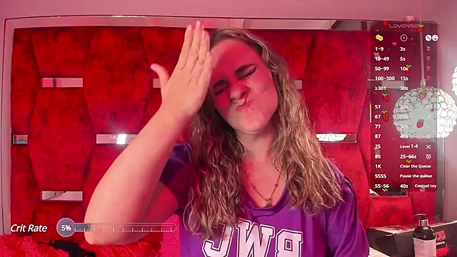 Snapshot of GinnaGrace chatting on March 2025 06:56:01 PM GinnaGrace online show from March 2025 06:56:01 PM